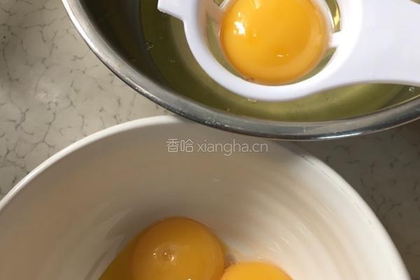 电饭锅蛋糕的做法图解1