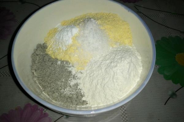 梅干菜窝头的做法图解2