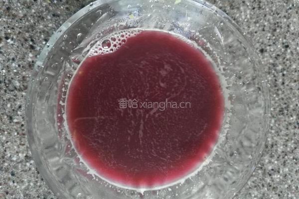 苋菜汁面条的做法图解2