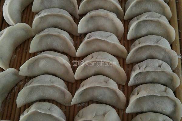 三鲜水饺的做法图解12