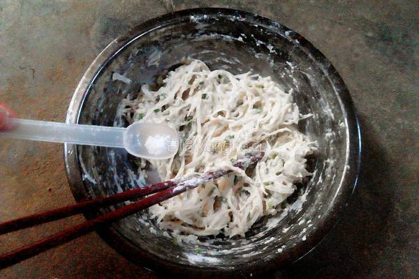 白萝卜煎饼的做法图解4