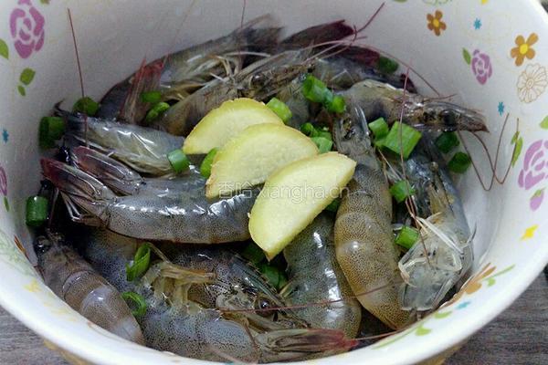 茶叶虾的做法图解4