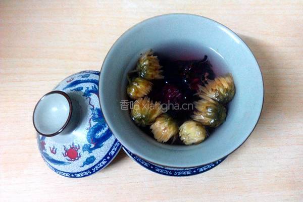 洛神菊花茶的做法图解3