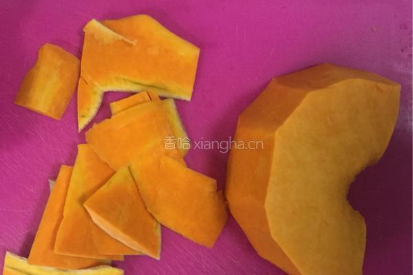 南瓜玫瑰馒头的做法图解1