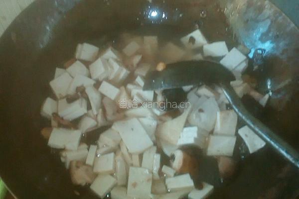 香菇烧豆腐的做法图解4