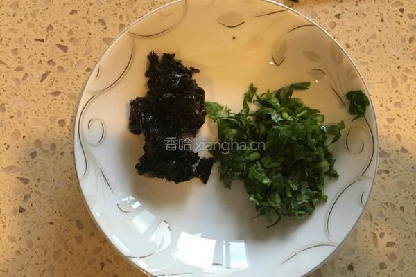 白萝卜蛋卷的做法图解2