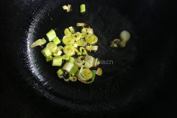 西红柿肉片汤的做法图解6