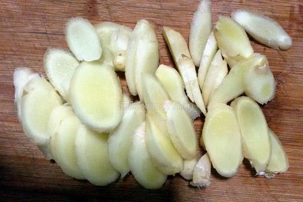 冰糖醋泡姜的做法图解2