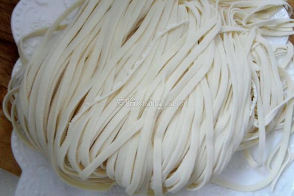 阿利茄汁面的做法图解3