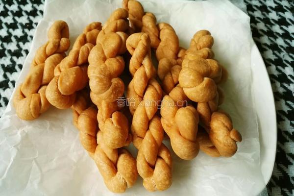 鸡蛋脆麻花的做法图解10
