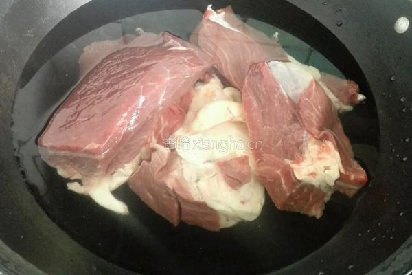 高压锅酱牛肉的做法图解2