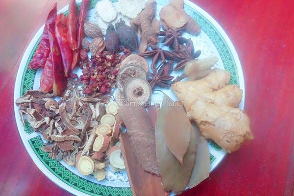卤肉的制作的做法图解2