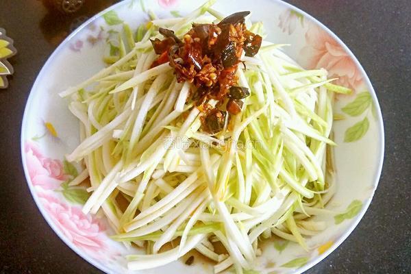 凉拌菜瓜的做法图解4