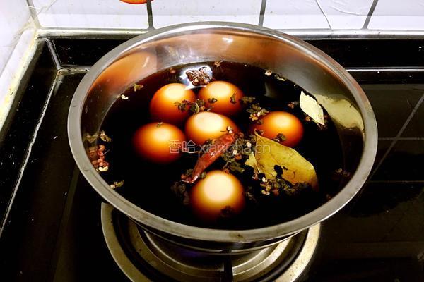 五香茶鸡蛋的做法图解4