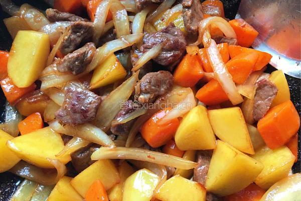 牛肉抓饭的做法图解9
