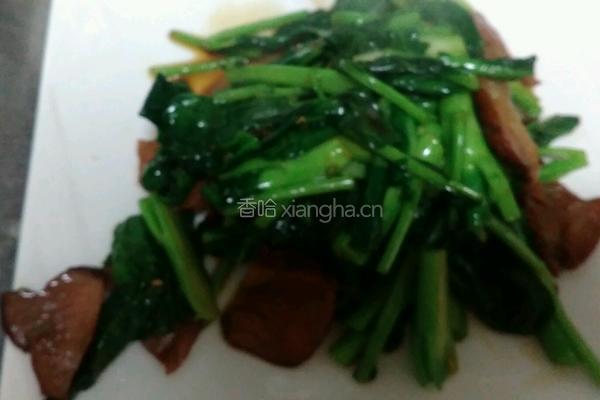 芥蓝炒腊肉的做法图解9