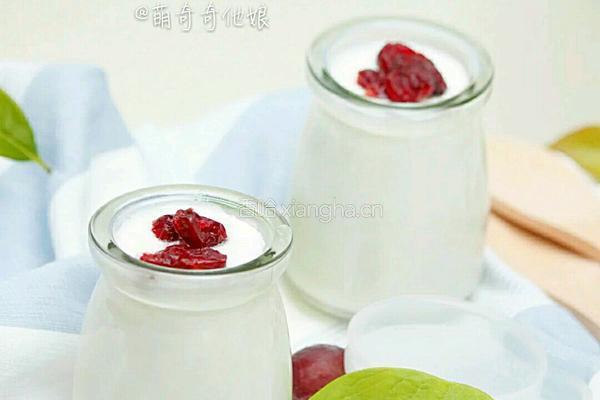 老酸奶的做法图解1