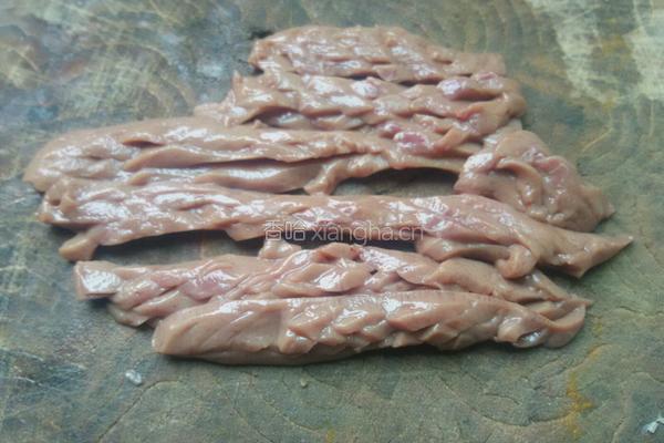 青椒炒猪腰的做法图解5