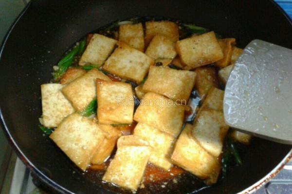 金针菇烧老豆腐的做法图解8