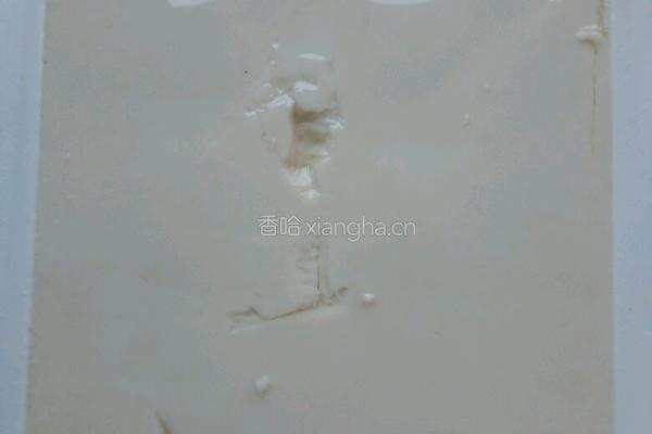 鳕鱼炖豆腐的做法图解2