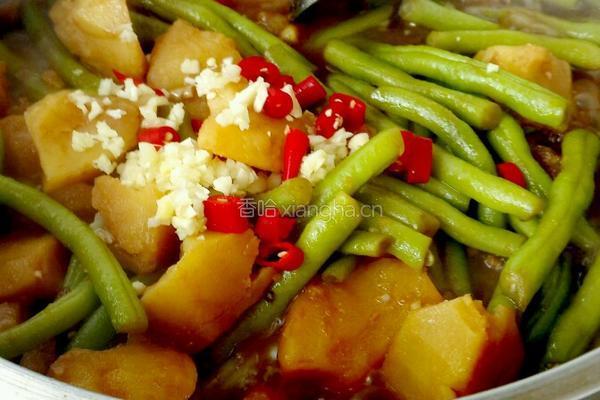 土豆烧四季豆的做法图解6