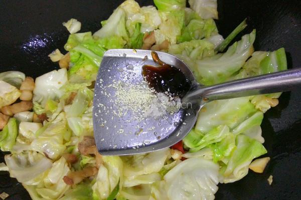 干锅包菜的做法图解7