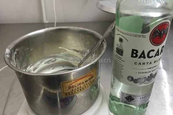 自制奶油的做法图解3