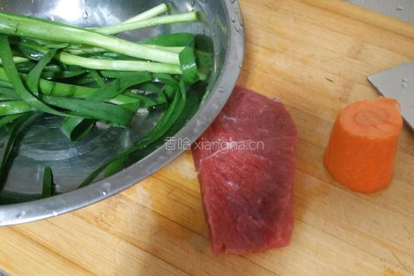 黑椒牛柳炒意面的做法图解1