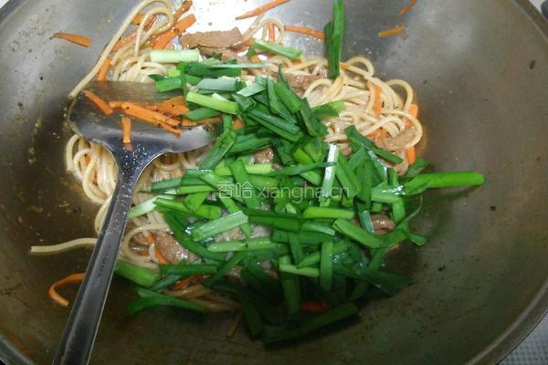 黑椒牛柳炒意面的做法图解13