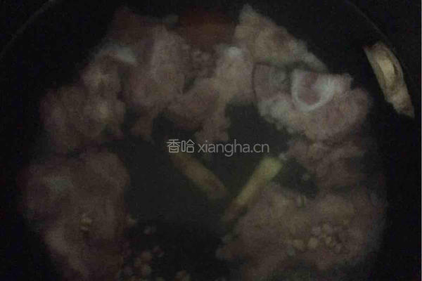 冬瓜薏米煲猪骨的做法图解7