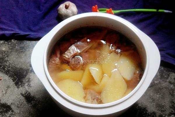 猪肉炖土豆的做法图解3