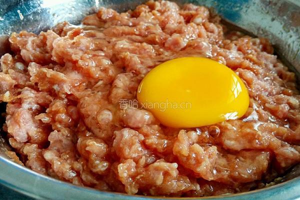 羊肉饺子馅的做法图解3