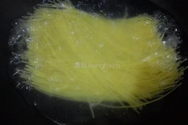 肉酱意粉的做法图解3