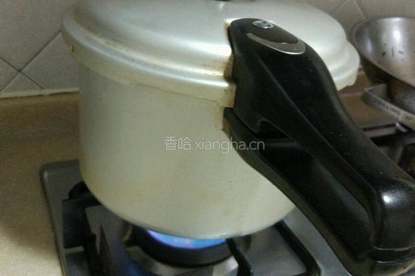 梅干菜扣肉的做法图解11