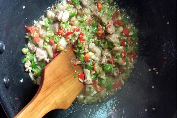 青椒炒豆角的做法图解6