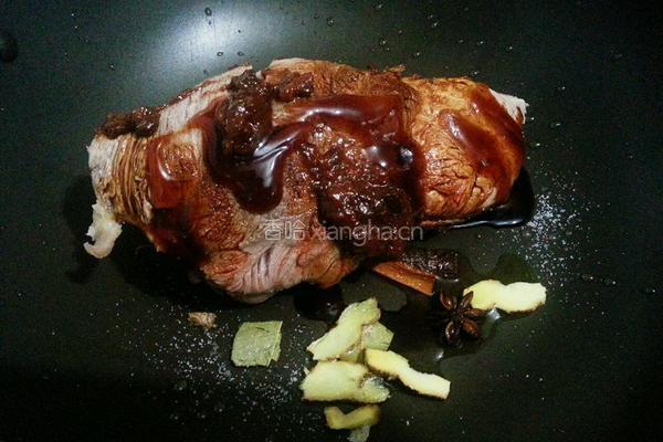 卤牛肉的做法图解4