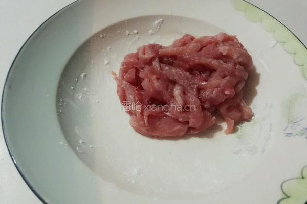 鲜黄花菜炒肉丝的做法图解3
