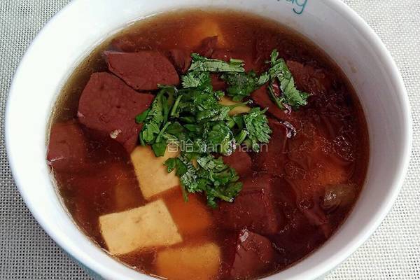 豆腐猪血汤的做法图解8