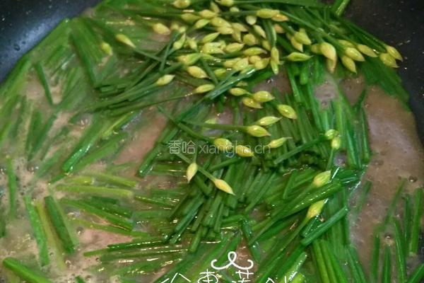 猪腰炒韭菜花的做法图解6