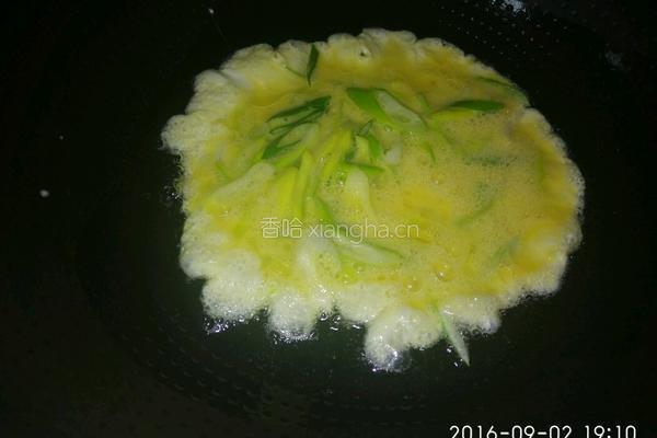 打卤手擀面的做法图解5