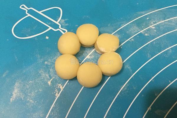 油炸甜甜圈的做法图解12