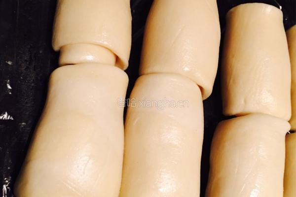玫瑰豆沙蛋黄酥的做法图解9