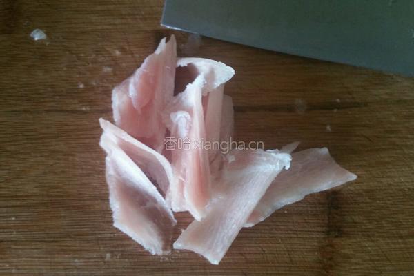 老黄瓜瘦肉汤的做法图解1