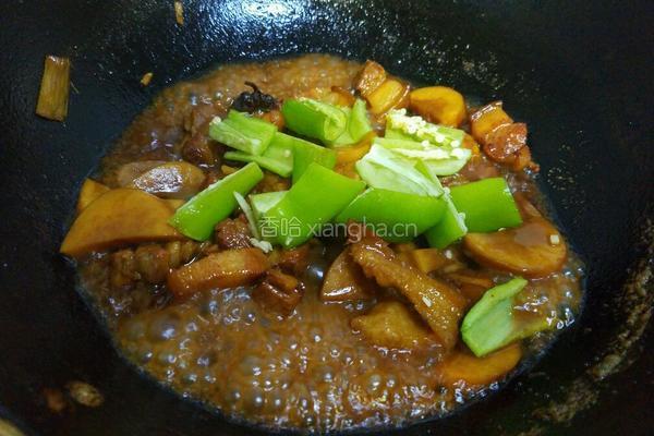杏鲍菇红烧肉的做法图解10