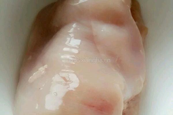 自制鸡米花的做法图解1