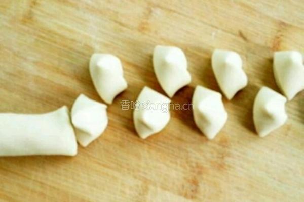 胡萝卜香菇水饺的做法图解12