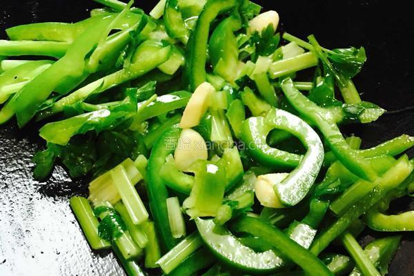 牛肉炒米线的做法图解6