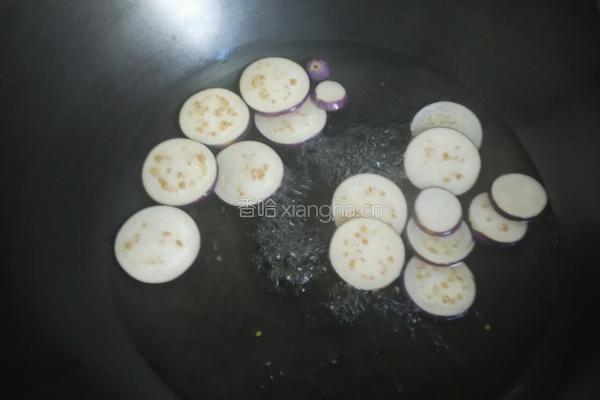煎茄饼的做法图解3