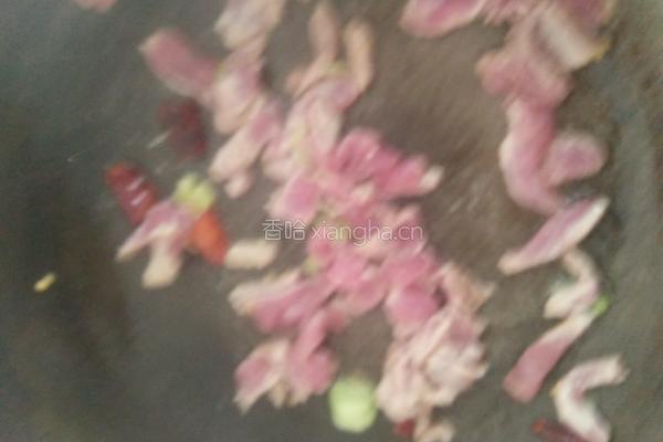 洋葱炒肉的做法图解3