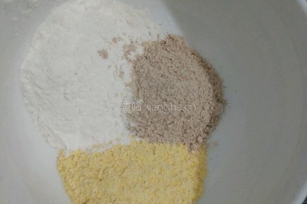 杂粮煎饼的做法图解1